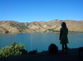 Port Levy B & B Christchurch，位于Port Levy的住宿加早餐旅馆