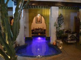 里雅德巴伊蒂酒店，位于马拉喀什的摩洛哥传统庭院