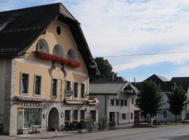 Gasthoif Post，位于Frankenmarkt的酒店