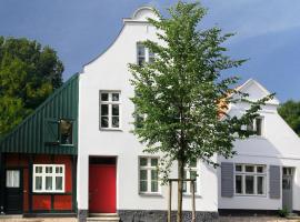 丽莉玛伦酒店，位于特拉弗明德的酒店