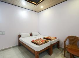 SPOT ON 49850 Chandan Comfort，位于奇克马格尔的酒店