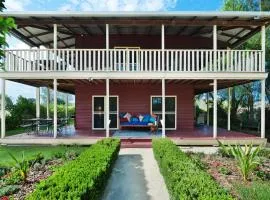 Elderslie House - Stunning Country House