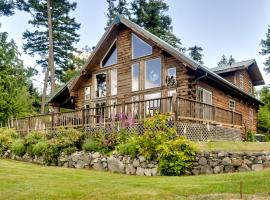 Log Home on Lopez-Spencer Spit，位于Port Stanley的度假屋