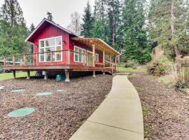 Saratoga Passage Bungalow，位于Baby Island Heights的酒店