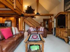 Lake 5 Cabin