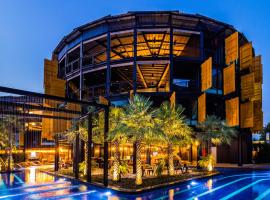 Hivetel Phuket，位于查龙的酒店