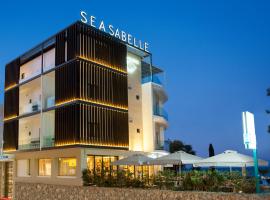 Seasabelle Hotel near Athens Airport，位于阿特米达雅典埃莱夫塞里奥斯韦尼泽洛斯国际机场 - ATH附近的酒店