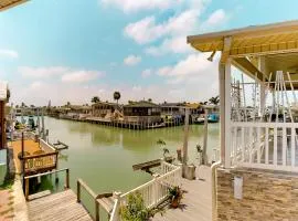 Long Island Village Unit 214