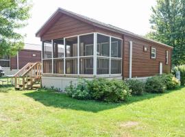 O'Connell's RV Campground Deluxe Park Model 38，位于因莱特的酒店