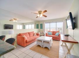 Relaxing Condo, Great Location, 3 Minute Walk To The Beach Condo，位于南帕诸岛的酒店