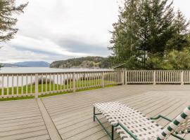 Shoal Bay Luxury Home