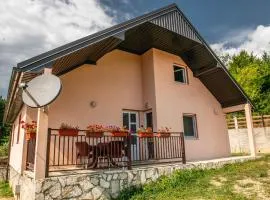 Forest Paradise - four bedroom villa