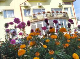 комплекс Прага，位于Mamaivci Village的酒店