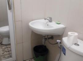 Lokaria Indah Beach Hotel，位于毛梅雷的酒店