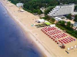 波罗的海海滩酒店及SPA，位于尤尔马拉的酒店