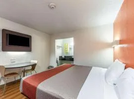 Motel 6-North Richland Hills, TX