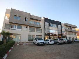 Triangulo Surf Morocco，位于伊米乌阿达尔的酒店