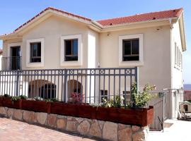 Villa Netofa (Kosher)，位于Mitspe Netofa的酒店