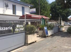 l' albret CHR，位于内拉克的酒店