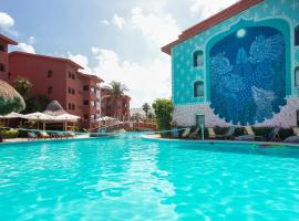Selina Cancun Laguna Hotel Zone，位于坎昆的酒店
