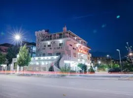 DEA Hotel 2002