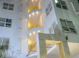 帕拉套房酒店