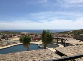 Cabo Cottage Copala · Stunning * Luxury Ocean View 2BR*Resort Living，位于卡波圣卢卡斯的度假村