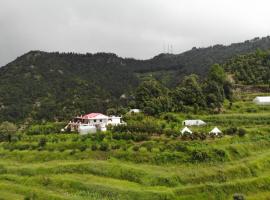 Enchanted Hills Farmstay，位于穆克缇斯瓦的酒店