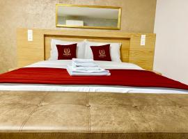 Hotel Adore，位于罗马内勒的酒店