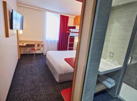 Kyriad ECO - Clermont Ferrand Estaing，位于克莱蒙费朗的酒店
