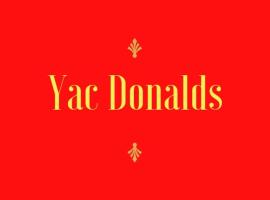 Hotel Yac Donalds，位于Kāgbeni的山林小屋