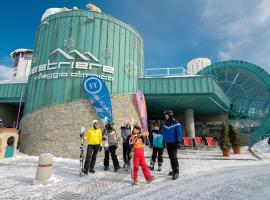 TH Sestriere - Villaggio Olimpico，位于塞斯特雷的酒店