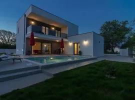 Modern villa Ema with private pool near Pula and the beach