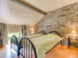 Le Château-Ferme de Laval : La Grange，位于Sainte-Ode的酒店