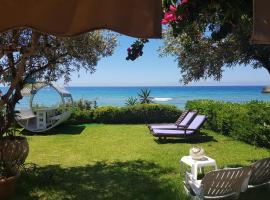 Corfu Glyfada Beach Apartment 13，位于格利法达的乡村别墅