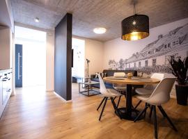 Postcard City Apartments，位于马里博尔的酒店