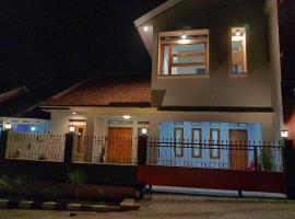 Guesthouse - Lubna Homestay，位于库宁岸的酒店