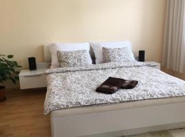 Apartment In The Garden，位于Držovice的酒店