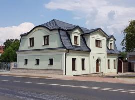Apartmány Meandry，位于Mimoň的酒店