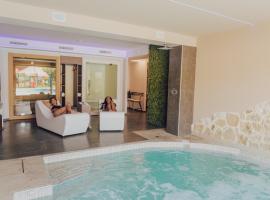 哈兰诺斯度假酒店，位于Alanno的酒店