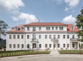 Schloss Prossen，位于巴特尚道的公寓式酒店