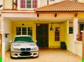 HOMESTAY GOMBAK PERMAI