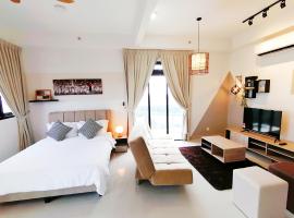 Jasmic Meridin Executive Suites by Vhost，位于努沙再也的酒店