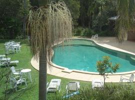 Treetops Lakeside Apartments，位于拜伦湾的酒店