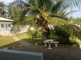 Kathleens Vacation Place，位于莫阿尔博阿圣尼诺教堂附近的酒店
