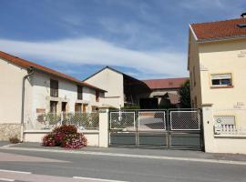 COUR LA DAME chez Béatris et Christophe Janson，位于Les Grandes-Loges的酒店