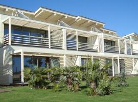 Troia Residence by The Editory - Beach Houses，位于特罗亚的高尔夫酒店