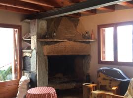 Casa Pirineu，位于Esterri de Cardós的酒店