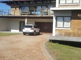 91 Da Gama Beach House