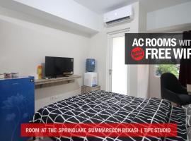 Apartemen The Springlake Summarecon Bekasi by Aparian，位于贝克西的酒店